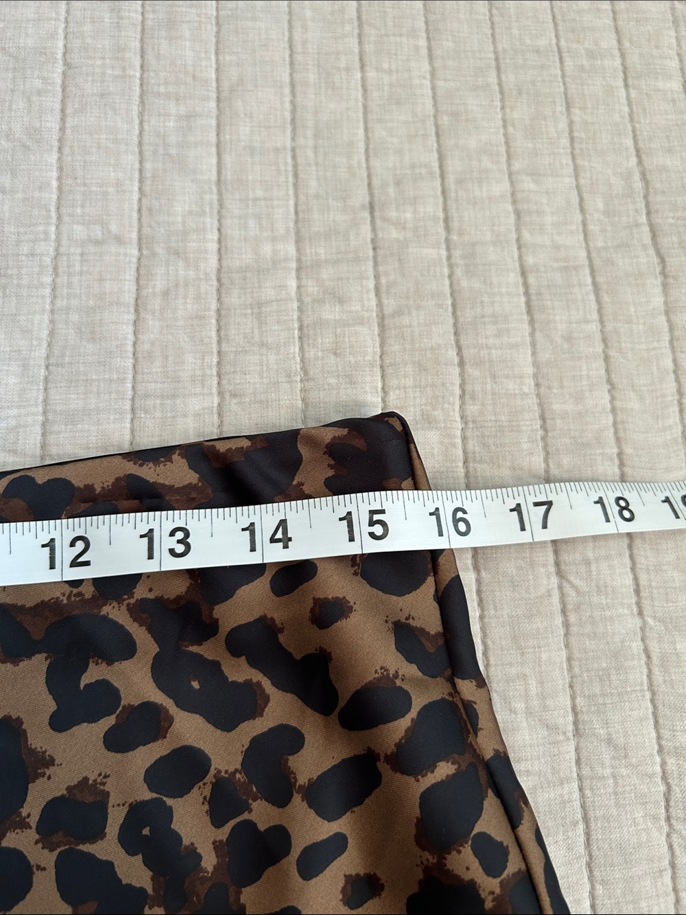 Rachel Zoe brown black cheetah print pull on satin midi maxi skirt Med 8 - Picture 9 of 10